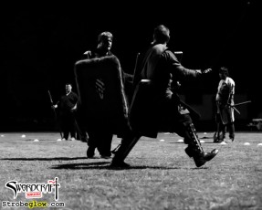 strobeglow-20210212-194615-_E4A1075-1